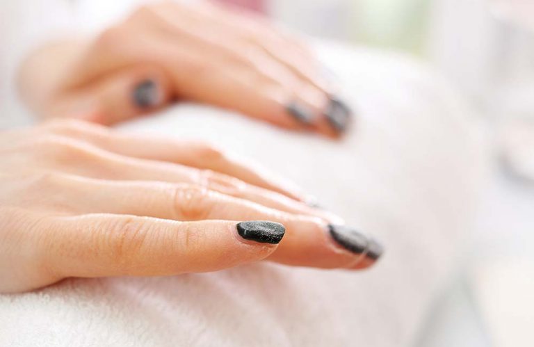 manicure hybrydowy - lakiery