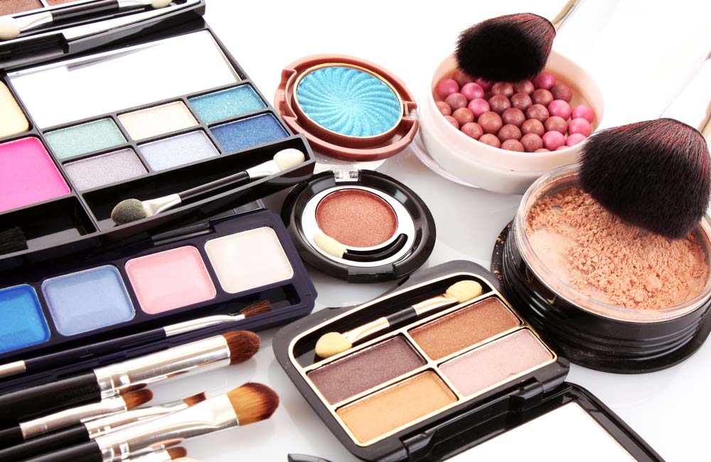 Kosmetyki do makijażu ust