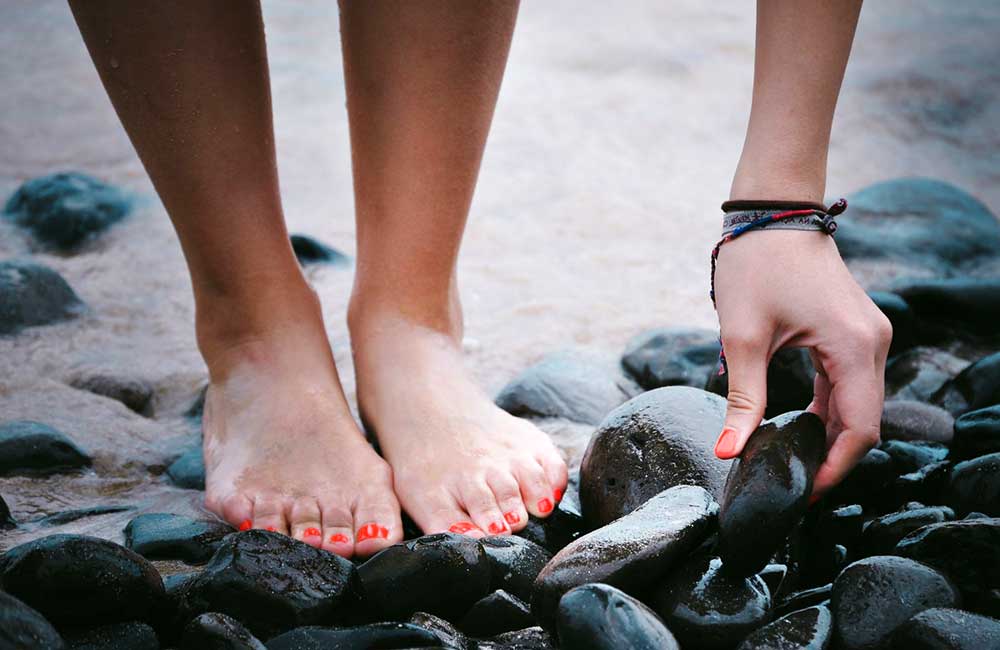 rogowaciałe paznokcie. Podolog rozwiąże Twój problem!