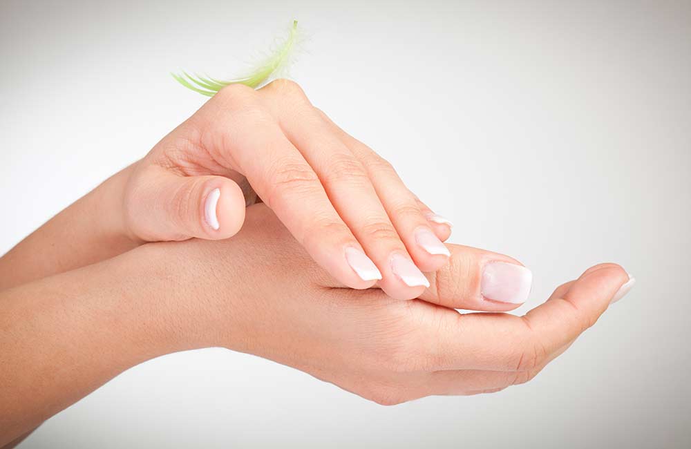 Jak wzmocnić paznokcie?