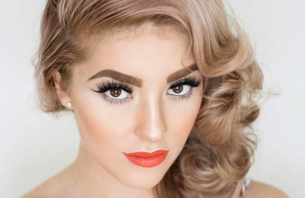 Podstawowe wyposażenie dla początkującego stylisty rzęs