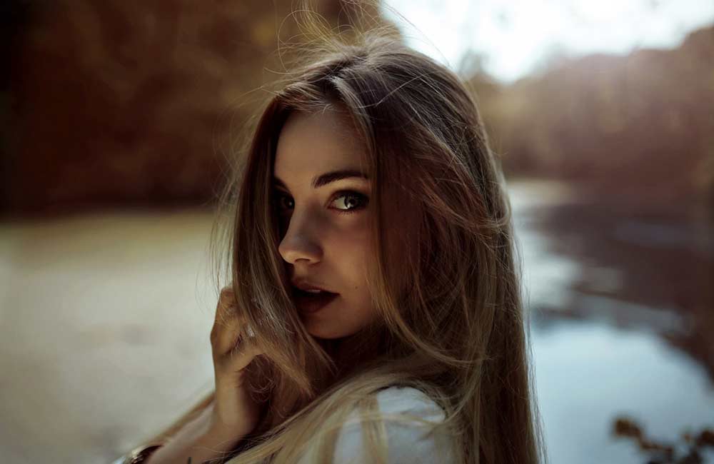 Peeling skóry głowy. Co powinnaś o nim wiedzieć.